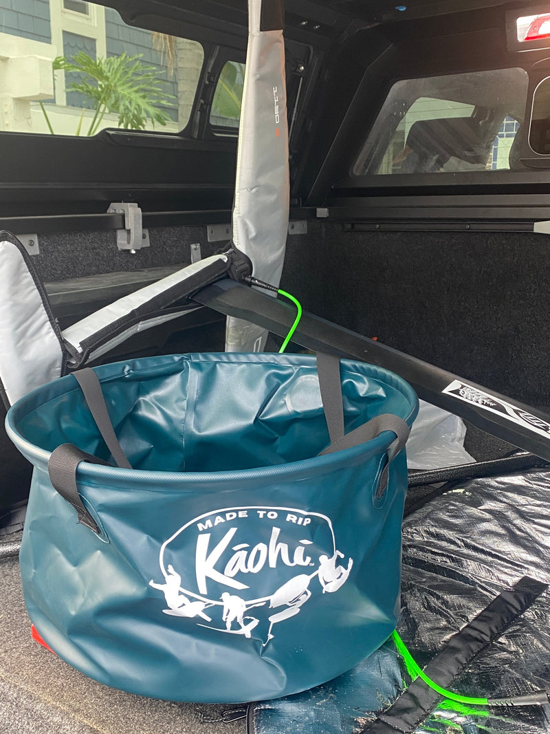 Load image into Gallery viewer, Kāohi Deluxe Changing Bucket
