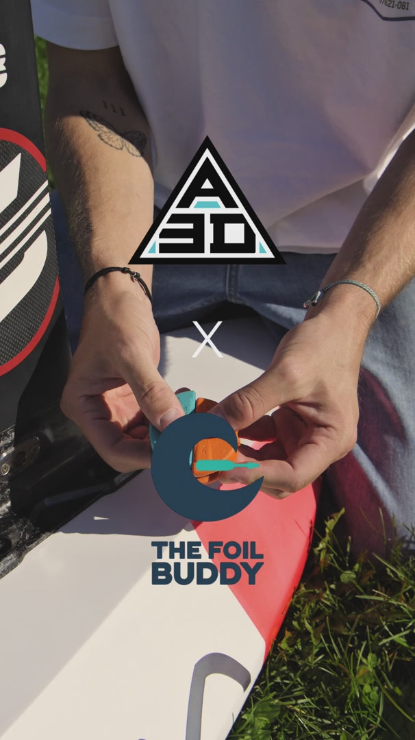 Load and play video in Gallery viewer, Foil Tool titanium Torx T30 T40
